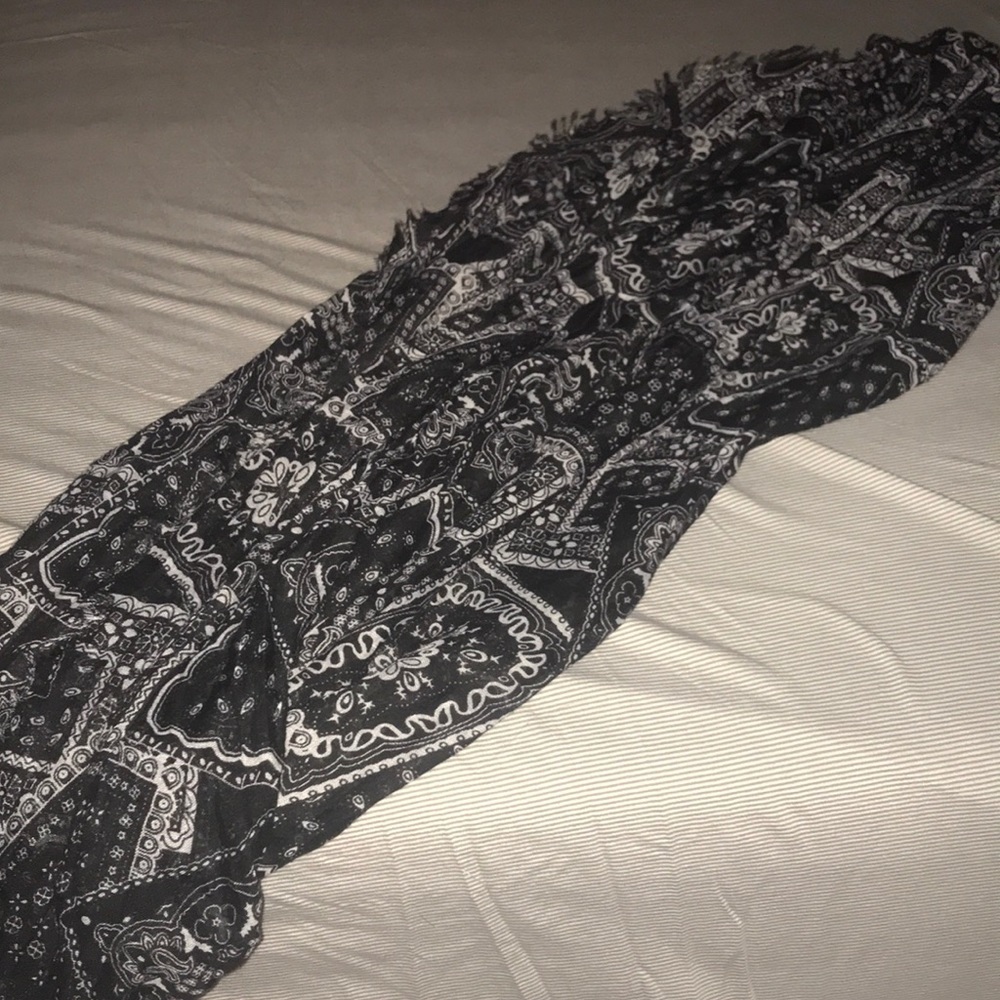 Infinity scarf bundle - Picture 2 of 3